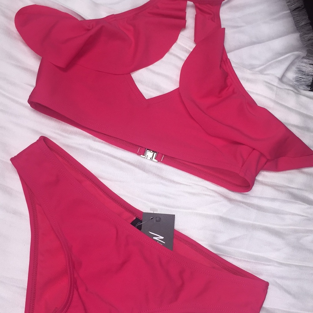 Hot pink Nasty Gal
